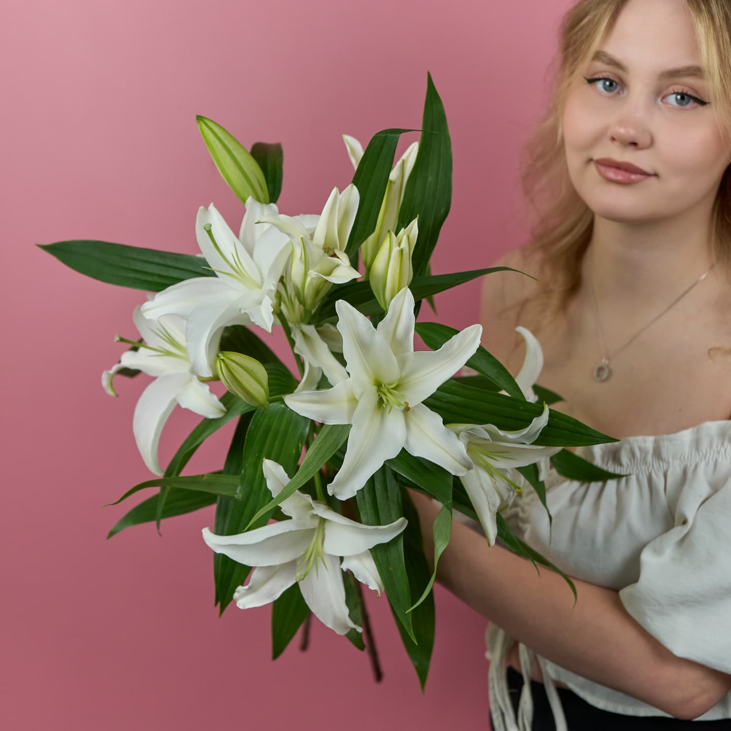Лилии белые, 3 шт. — миниатюра 3