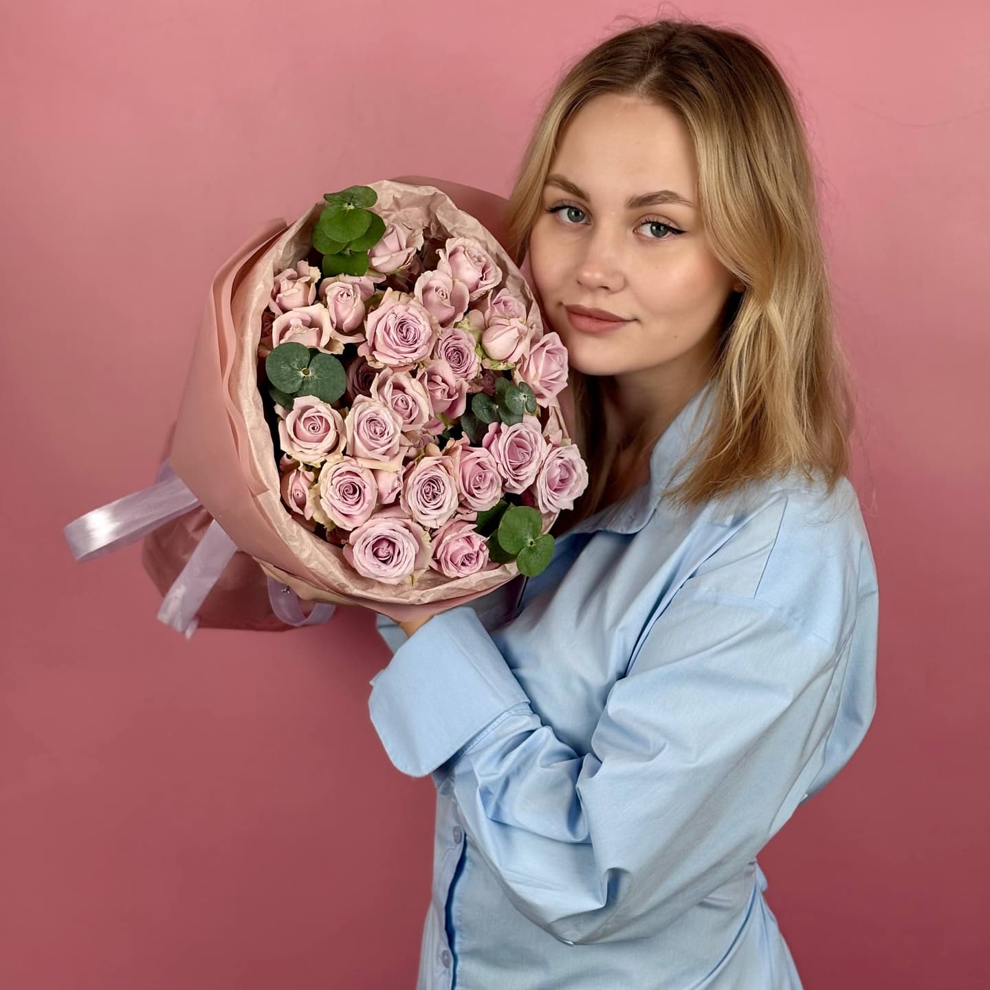 Роза кустовая, 9 шт. в упаковке — миниатюра 1